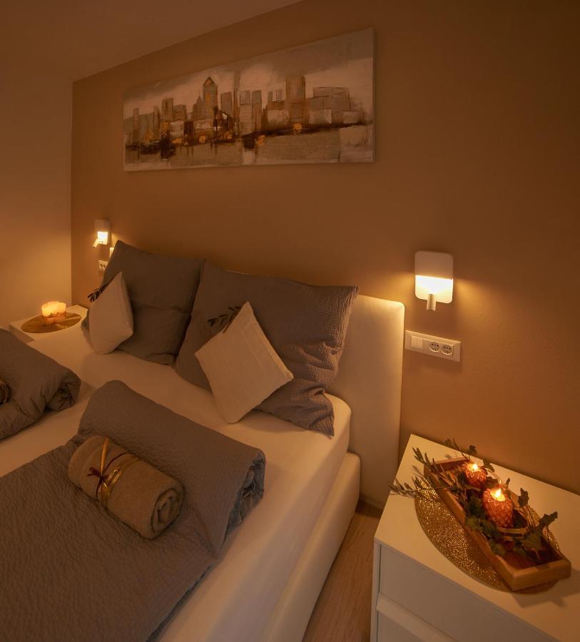 Penthouse & Garden - Luxury Apartment Postal / Burgstall Eksteriør billede